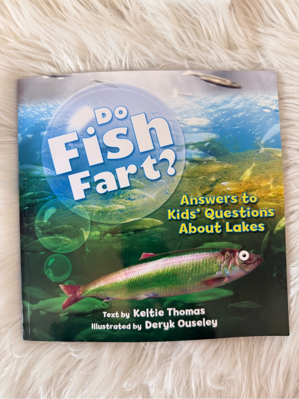 💫10/$25 • Do Fish Fart? Paperback